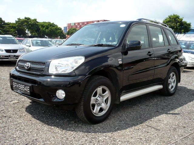 2004 Toyota RAV4