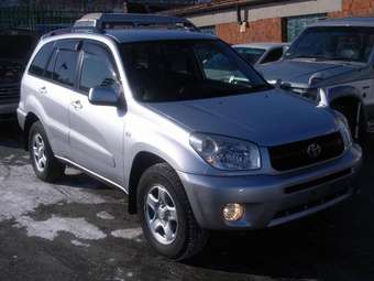 2004 Toyota RAV4