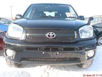 2004 Toyota RAV4 Pictures