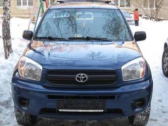 2004 Toyota RAV4 Pictures