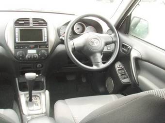2004 Toyota RAV4 For Sale