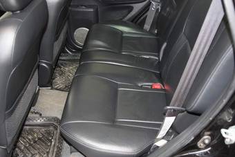 2004 Toyota RAV4 Pictures
