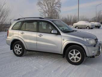 RAV4