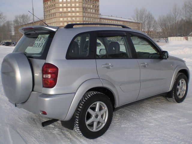 2005 Toyota RAV4