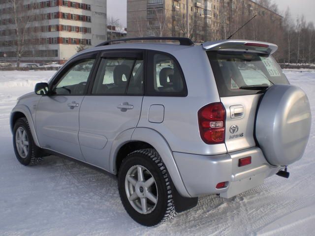 2005 Toyota RAV4