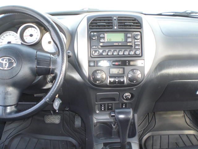 2005 Toyota RAV4