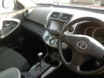 2005 RAV4