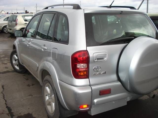 2005 Toyota RAV4