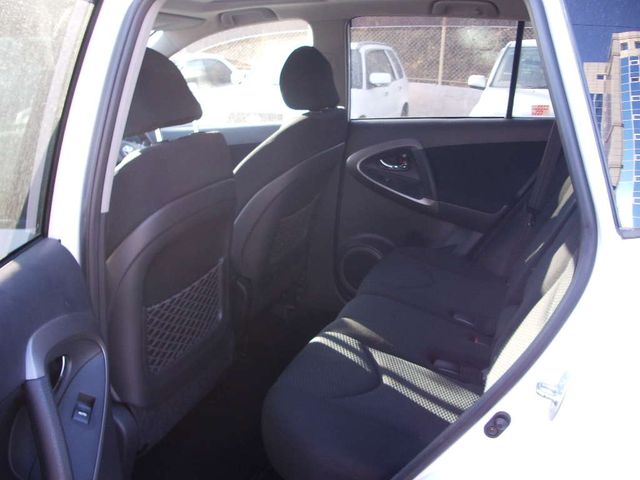 2005 Toyota RAV4