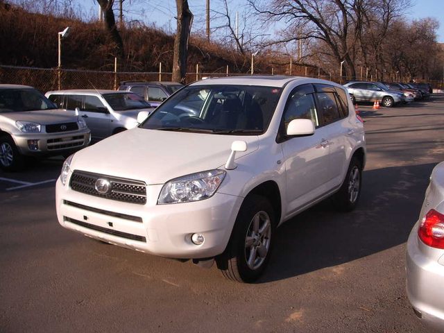 2005 Toyota RAV4