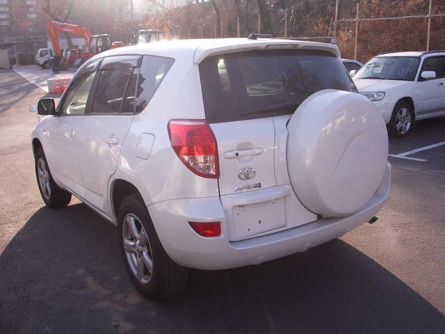 2005 Toyota RAV4