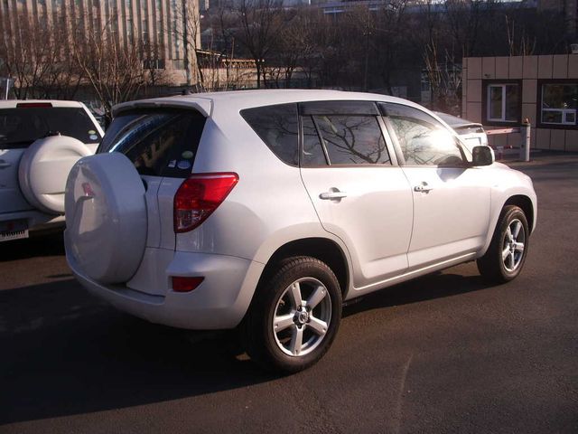 2005 Toyota RAV4