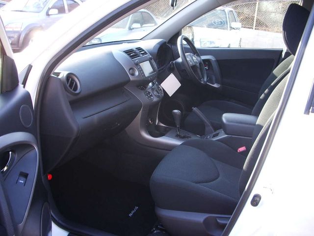 2005 Toyota RAV4