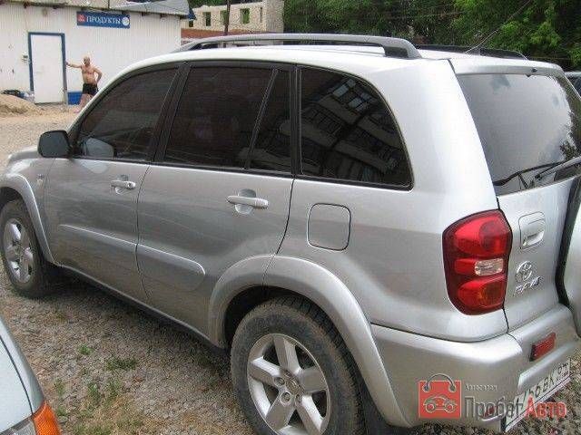 2005 Toyota RAV4
