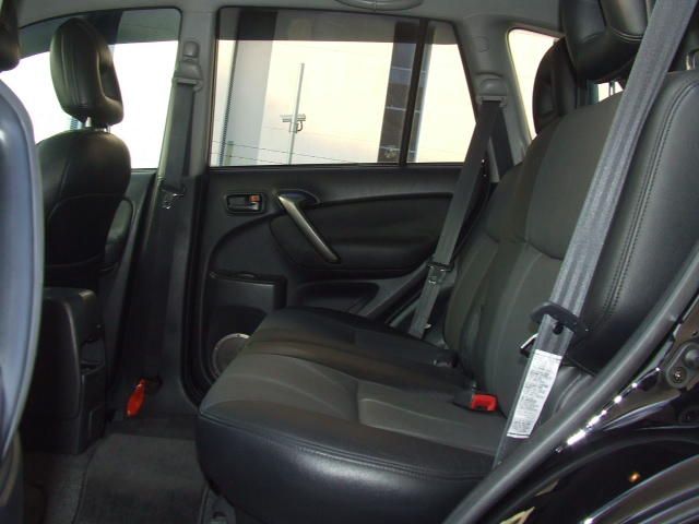 2005 Toyota RAV4
