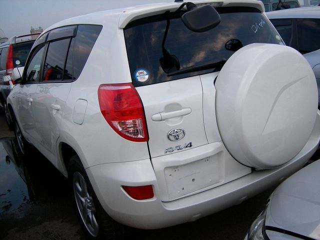 2005 Toyota RAV4