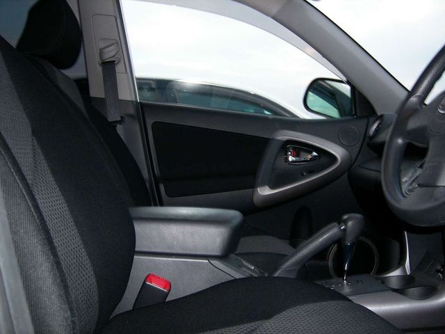 2005 Toyota RAV4