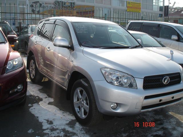 2005 Toyota RAV4