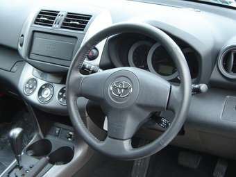 2005 RAV4