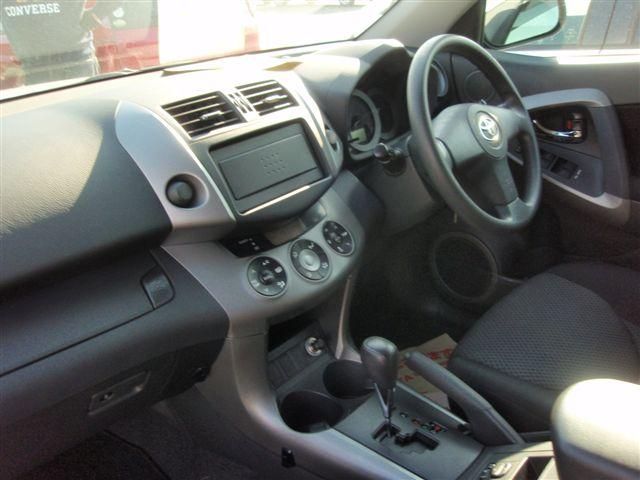 2005 Toyota RAV4