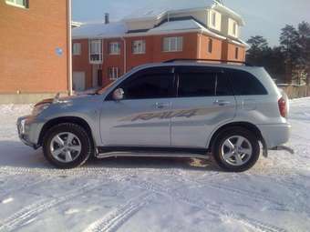 2005 Toyota RAV4 Photos