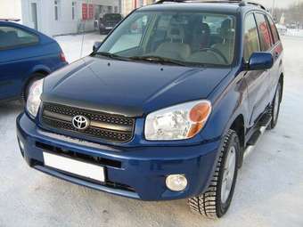 2005 Toyota RAV4 Photos