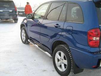 2005 Toyota RAV4 Photos