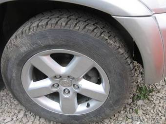 2005 Toyota RAV4 Images