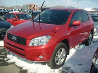 2005 Toyota RAV4 Pictures