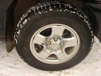 2005 Toyota RAV4 Pictures