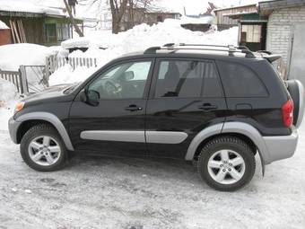 2005 Toyota RAV4 Photos