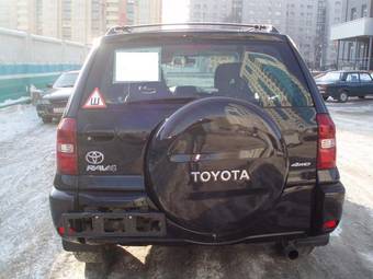 2005 Toyota RAV4 Photos