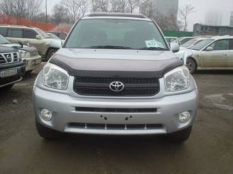 2005 Toyota RAV4 Images