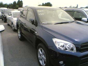 2005 Toyota RAV4 Images