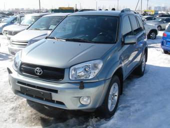 2005 Toyota RAV4 Pictures