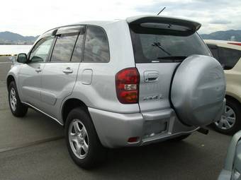 2005 Toyota RAV4 Pictures