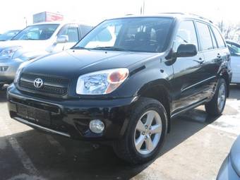 2005 Toyota RAV4 Photos