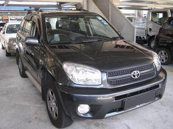 2005 Toyota RAV4 Photos