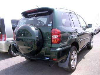 2005 Toyota RAV4 Photos