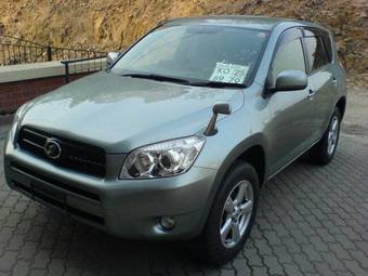 2005 Toyota RAV4 Pictures