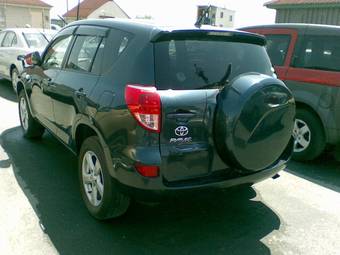 2005 Toyota RAV4 Pictures