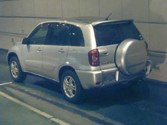 2005 Toyota RAV4 Pictures