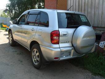 2005 Toyota RAV4 Pictures