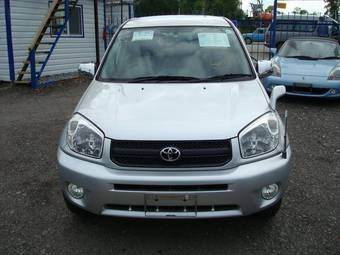 2005 Toyota RAV4 Pictures