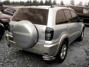 2005 Toyota RAV4 Pictures