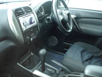2005 Toyota RAV4 Pictures
