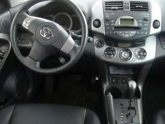 2006 Toyota RAV4 Pictures