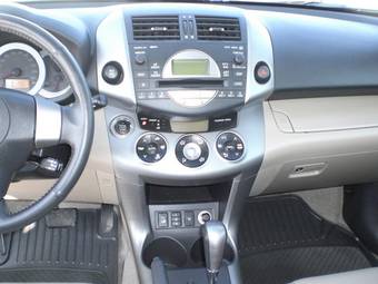2006 Toyota RAV4 Pictures