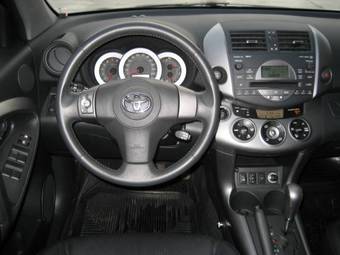 2006 Toyota RAV4 Photos