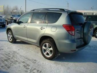 2006 Toyota RAV4 Photos